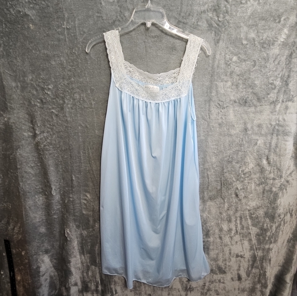 Sansouci Women's Sz lg blue night gown nylon USA sleep sleeveless